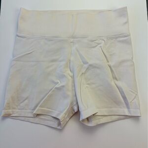 OFFLINE Seamless 3” Shortie